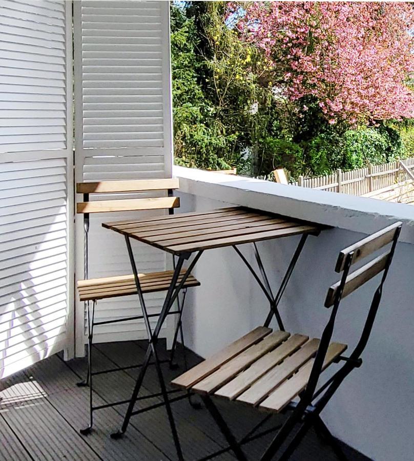 Apartment Suedwind - Beautiful Premium Apartment With 2 Bedrooms Near Rhine Falls & Zurich Airport In Klettgau Weisweil  エクステリア 写真